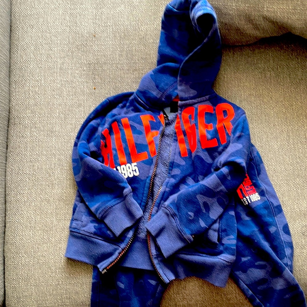 Sweat suit